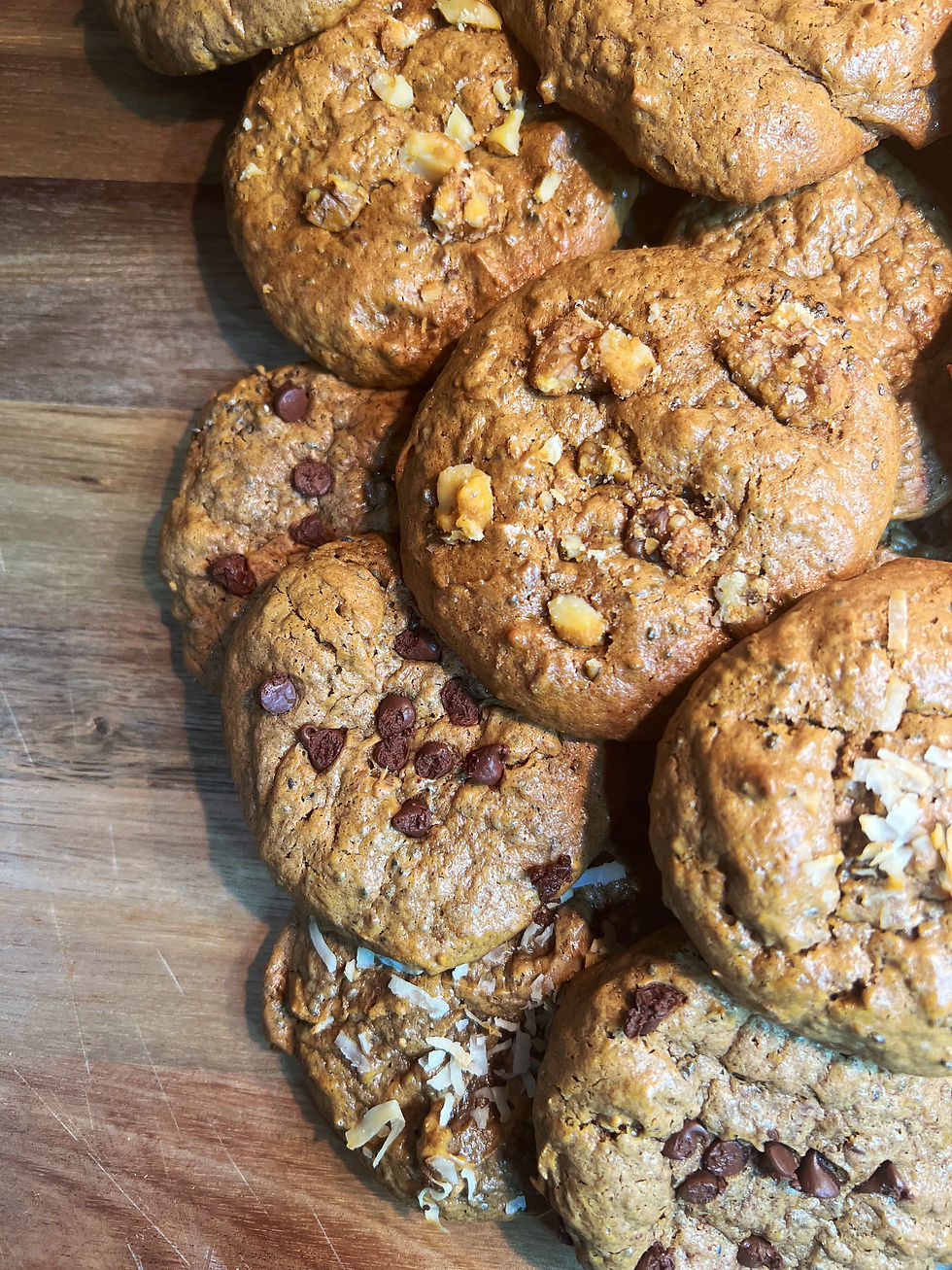 FLOURLESS BLENDER CHOCOLATE CHIP COOKIES