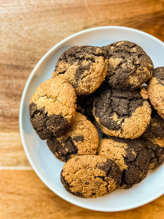 NOSTALGIC BLACK AND WHITE COOKIES 