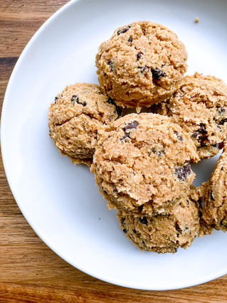 CHICKPEA CHOCOLATE CHIP COOKIES 