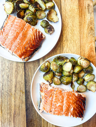 PALEO MAPLE GLAZED SALMON 