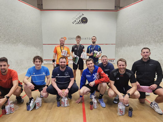 Max Pelikán ovládl jubilejní 100.Déčko