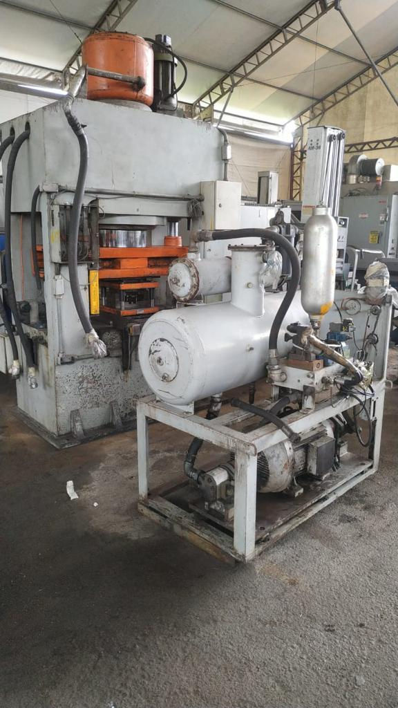 PRENSA HIDRÁULICA IKON 500T