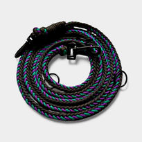 Paracord-Hundeleine für grosse Hunde in schwarz, violett und grün aus der Schweiz