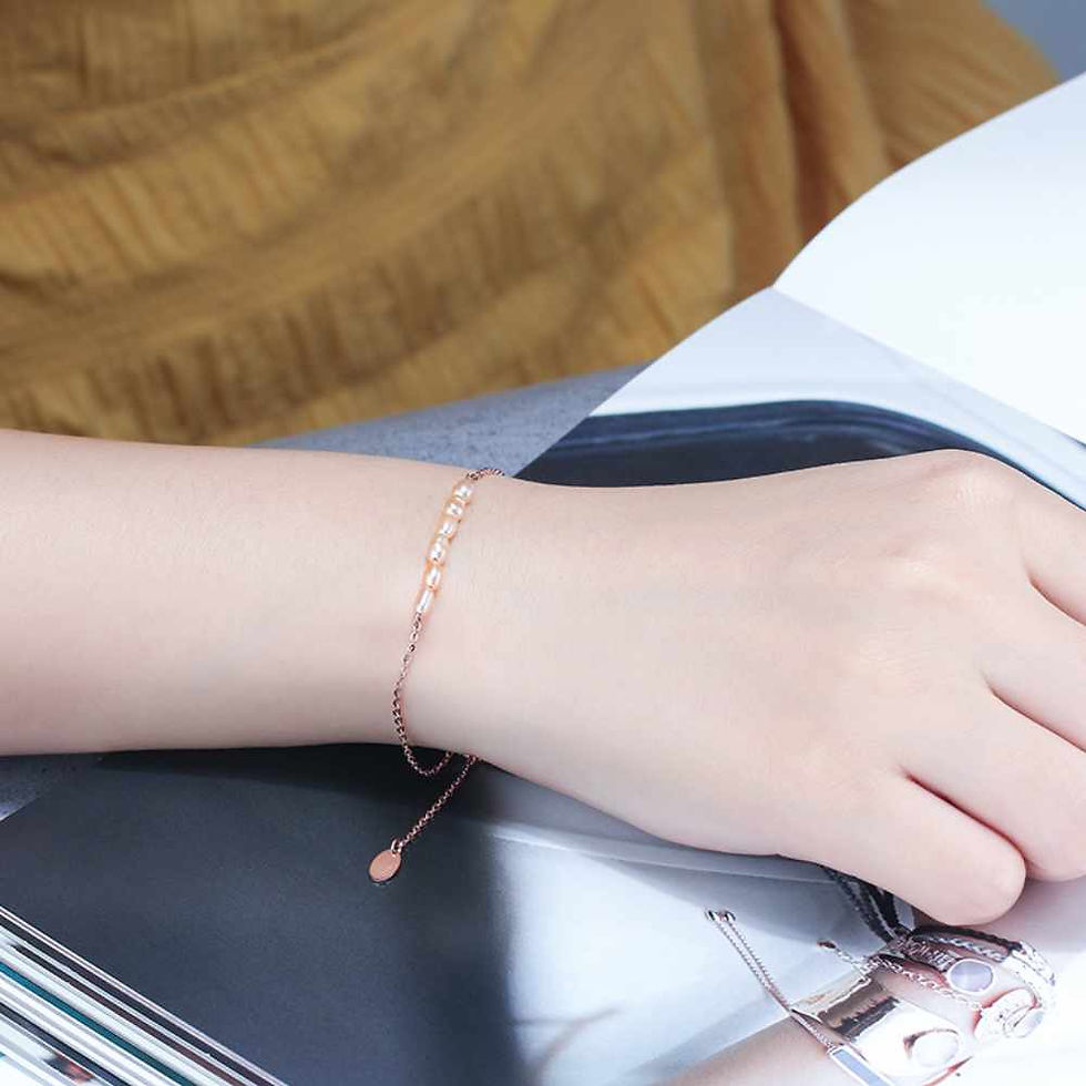 Thumbnail: Rose Pearl Bracelet