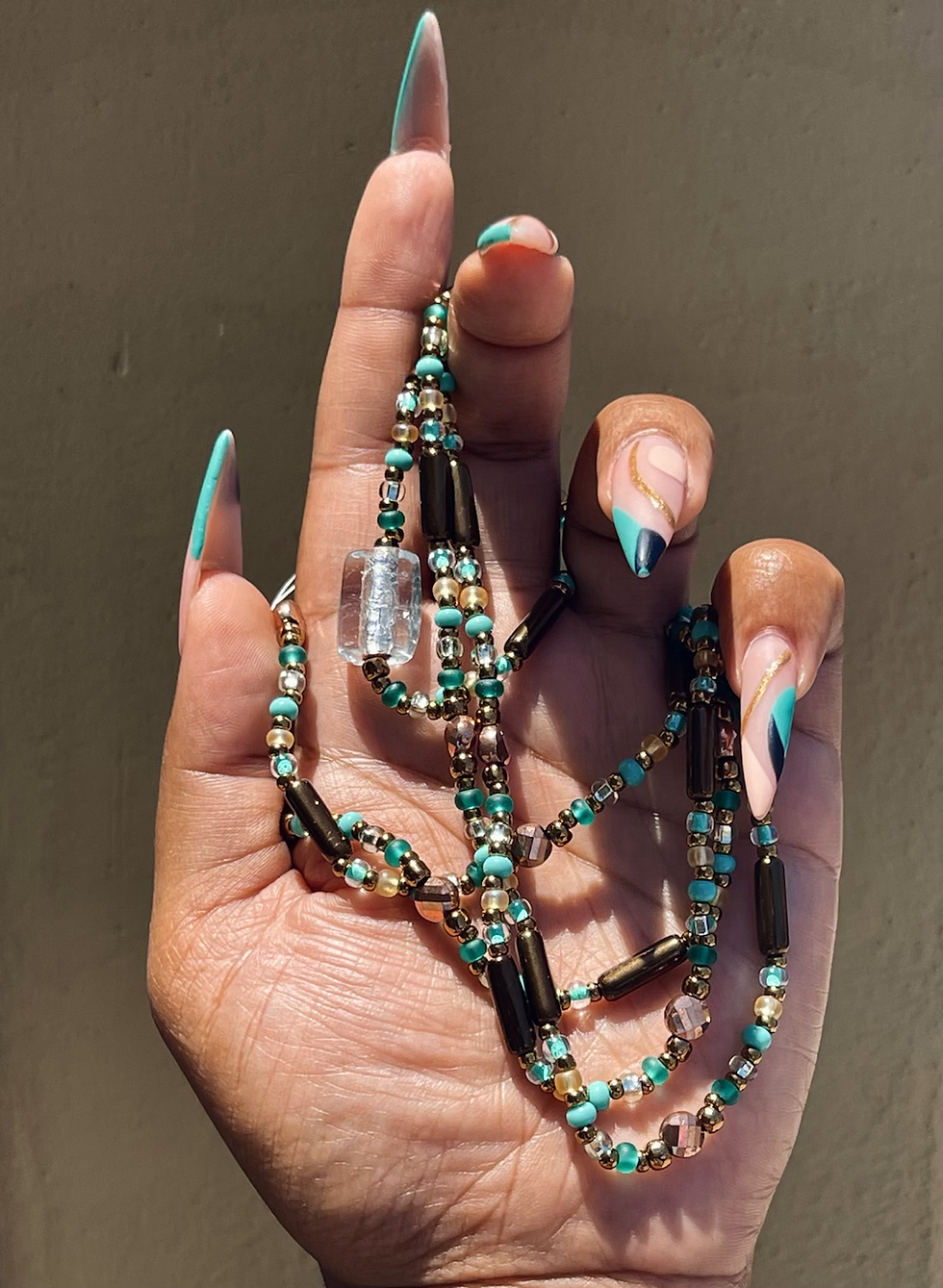 Thumbnail: Seek + Her