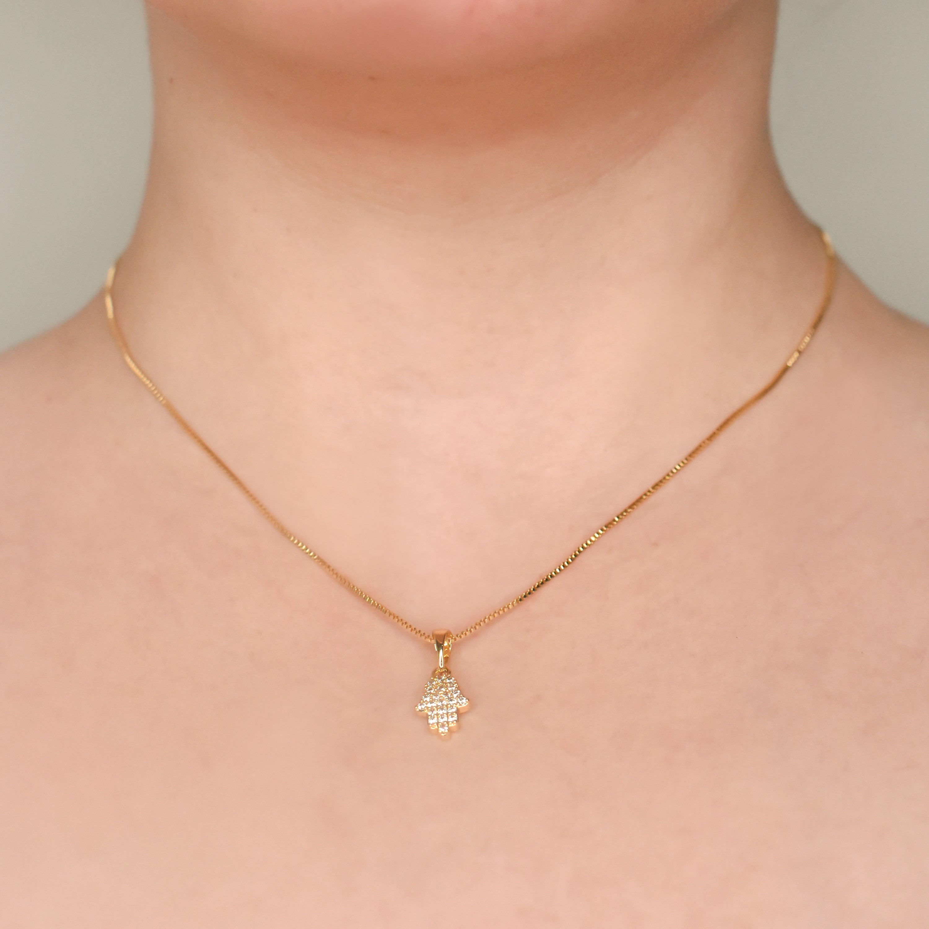 Collar hamsa zirconias 