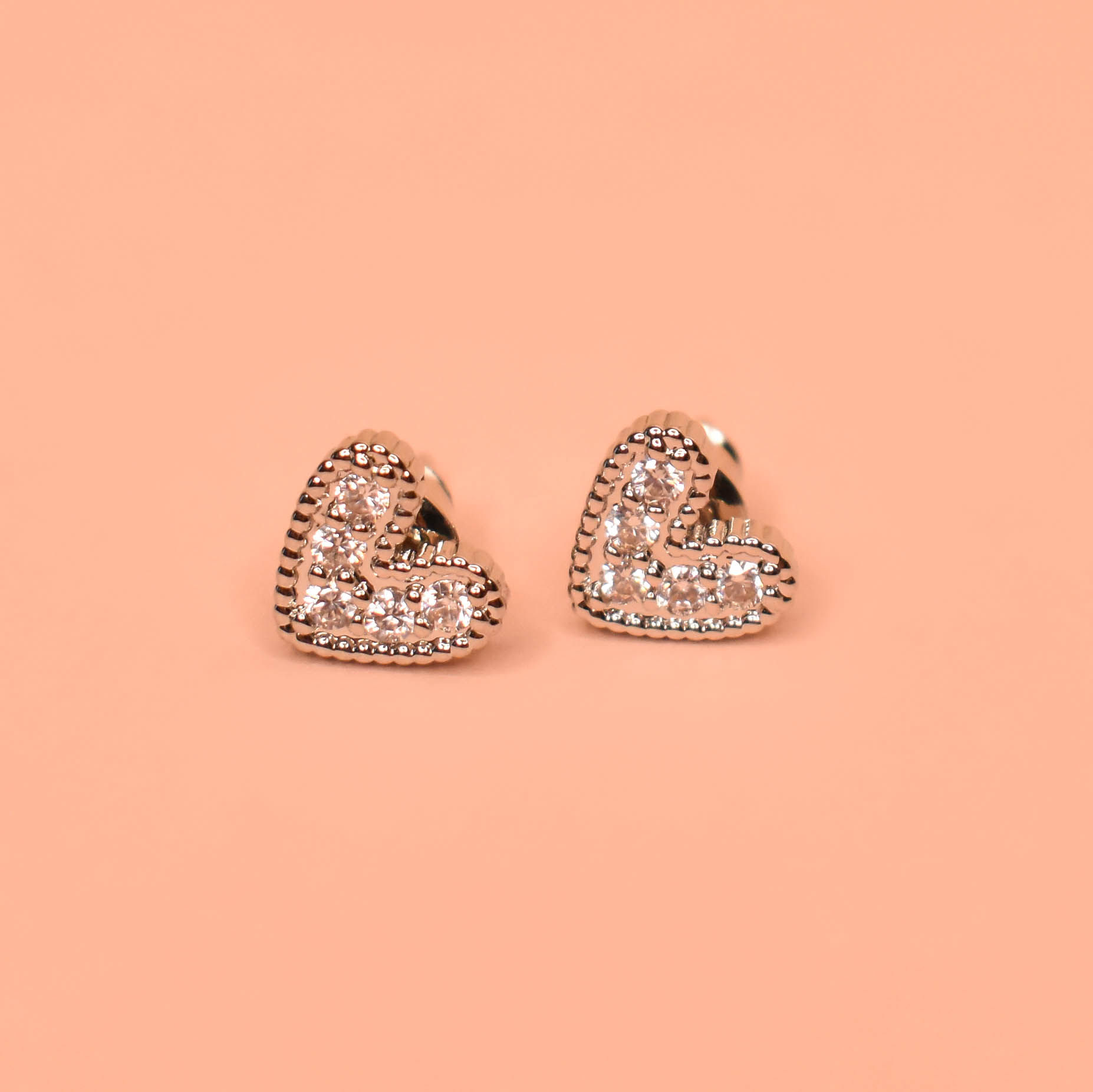 Aretes corazón zirconias plateado 