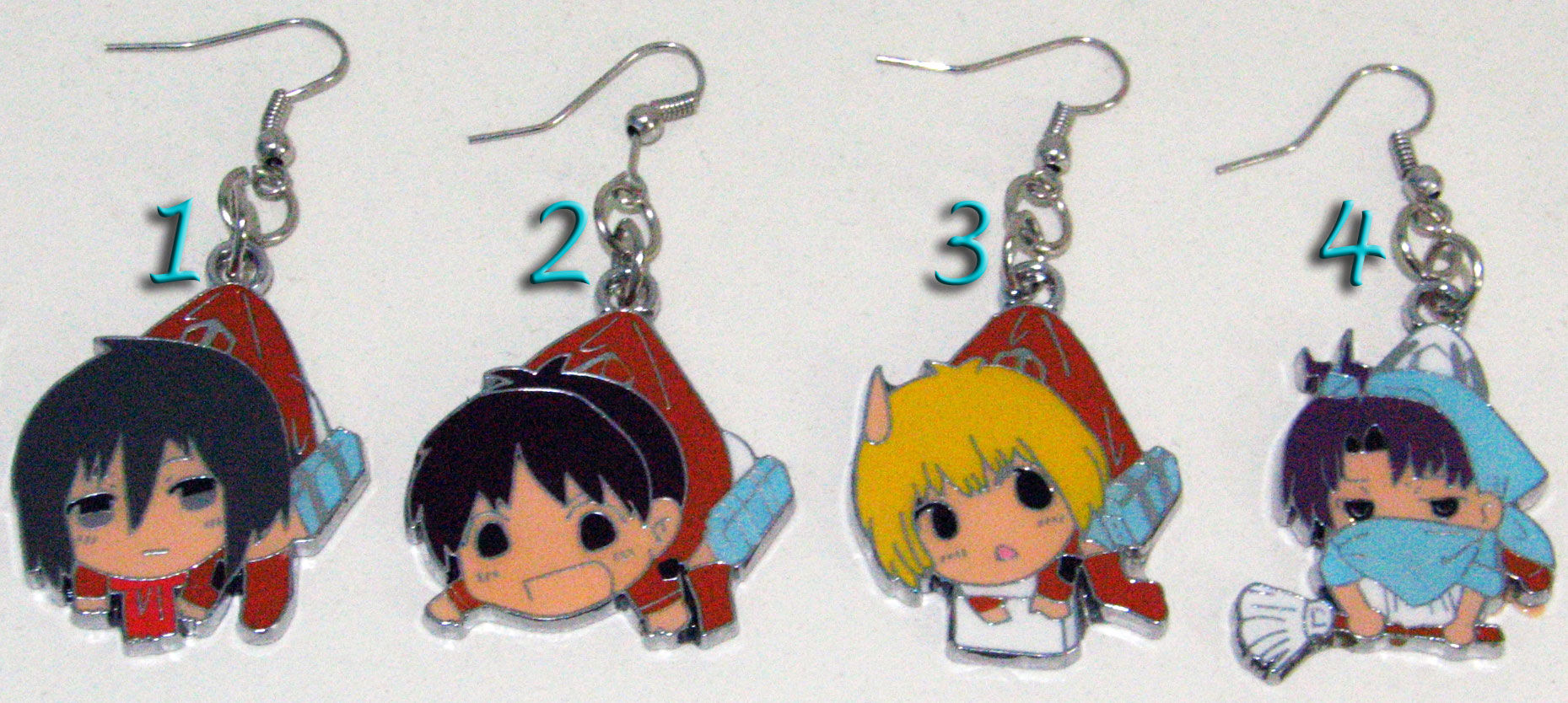 עגילים שינגקי נו קיוג'ין / אטק און טייטן / מתקפת הטיטאנים Shingeki no Kyojin / Attack on Titan earrings