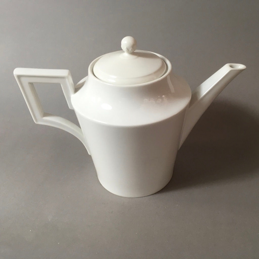 Kaffeekanne von KPM weiß - klassizistischer Entwurf