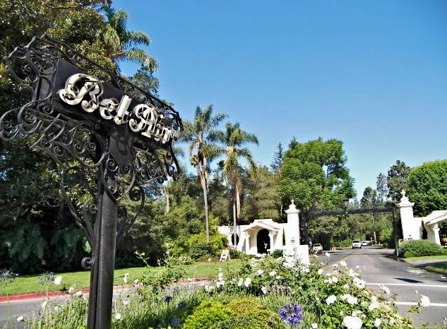 Behind the Gates: Touring Bel Air (90077) and Beverly Hills (90210)