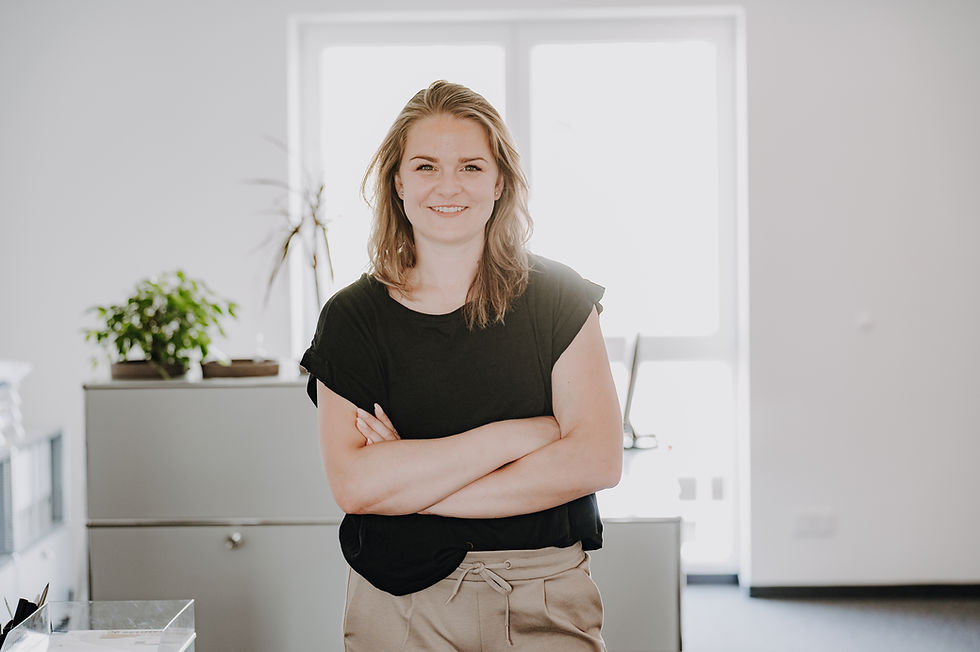 Irina Lippert-9323.jpg