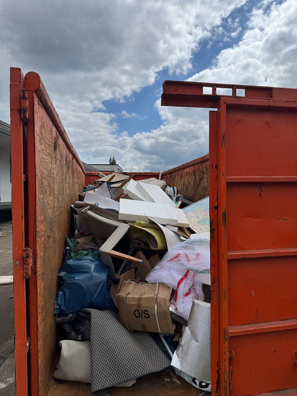 Container