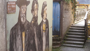 Pont-Aven, résolument « Cité des Peintres » même dans ses plus petites ruelles … 🖼👨‍🎨🖌