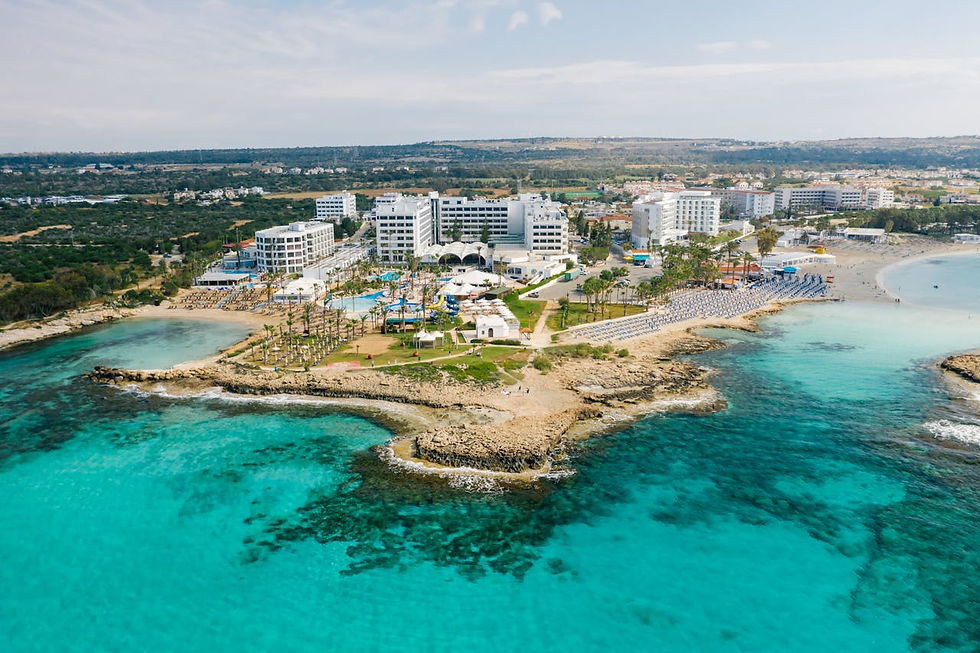 Hotels on the coast near Coral Bay