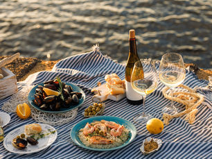 The Ultimate Guide to Wine Tasting in Santorini: A Journey Through the Island’s Vineyards