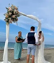 Free wedding ceremony on a hidden beach in Rethymno, Crete
