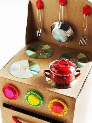 cocina para niñas con cajas de carton