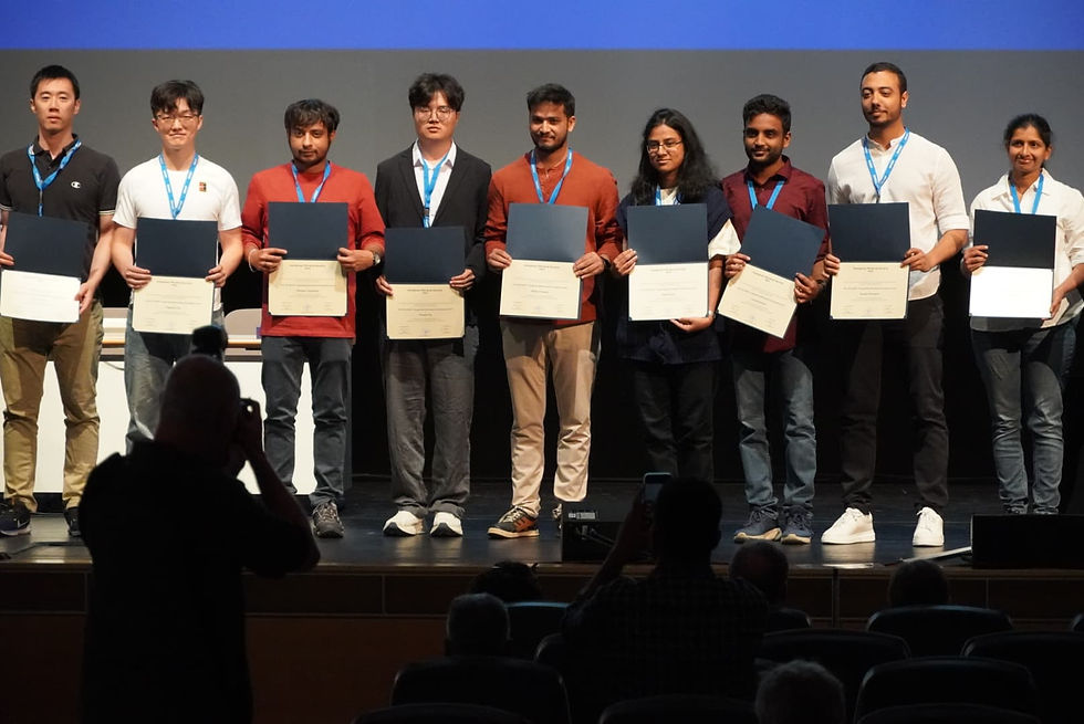 Sraboni receiving award in CLEO Europe