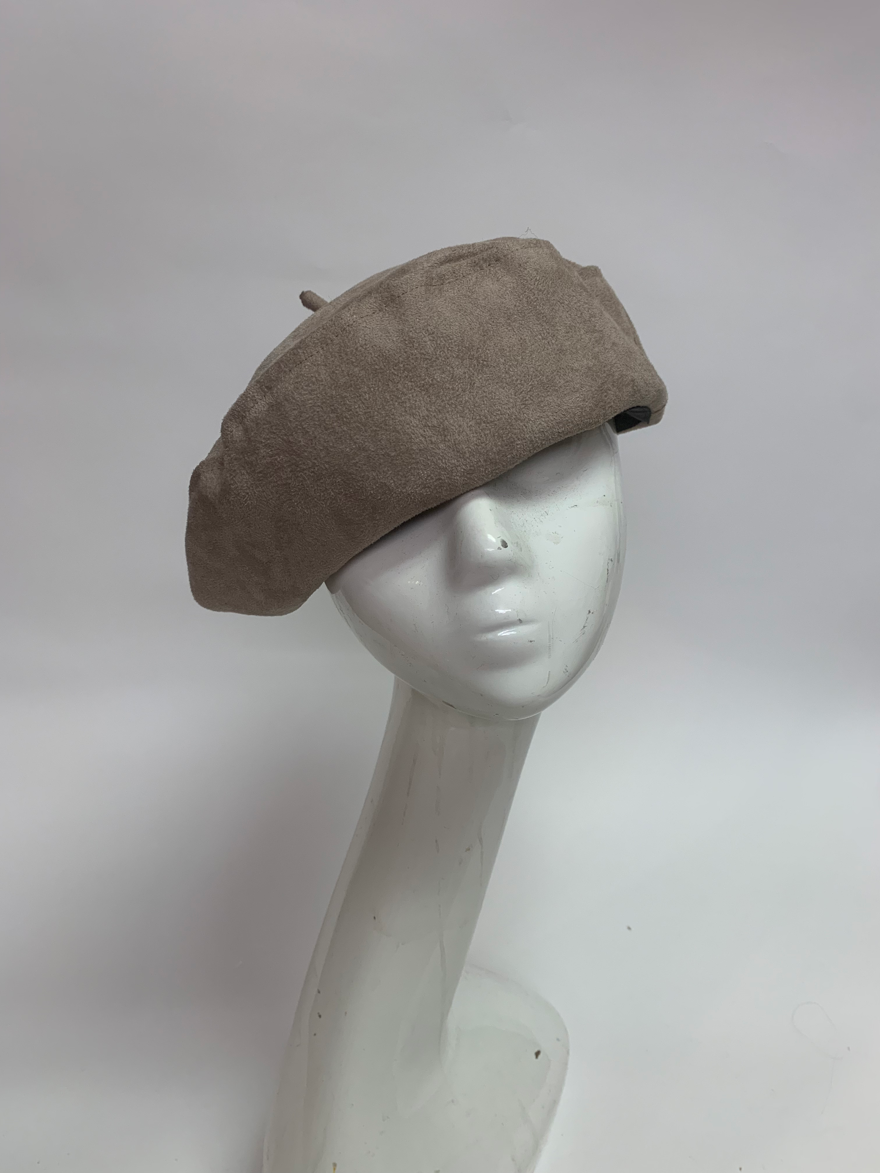 Beret MS