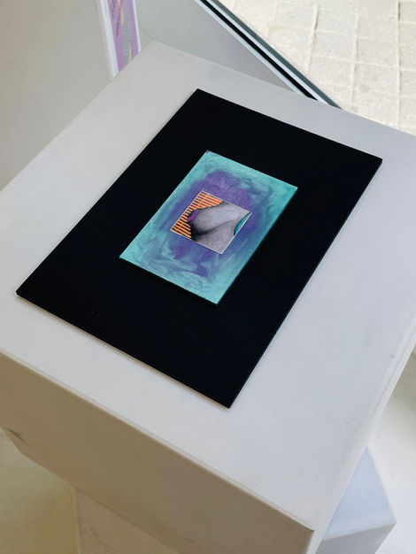 "AWAKENING" beautifully parallels the experience of opening one's eyes to the radiant light of self-acceptance. This piece portrays the body facing the light, much like the moment your eyes open to the world. It mirrors the profound awakening that occurs when your mind fully embraces and accepts your body for the beautiful and unique masterpiece that it is.