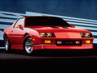 Fast Lane Flashback Vol: 1. The Iconic Chevrolet Camaro Iroc-Z