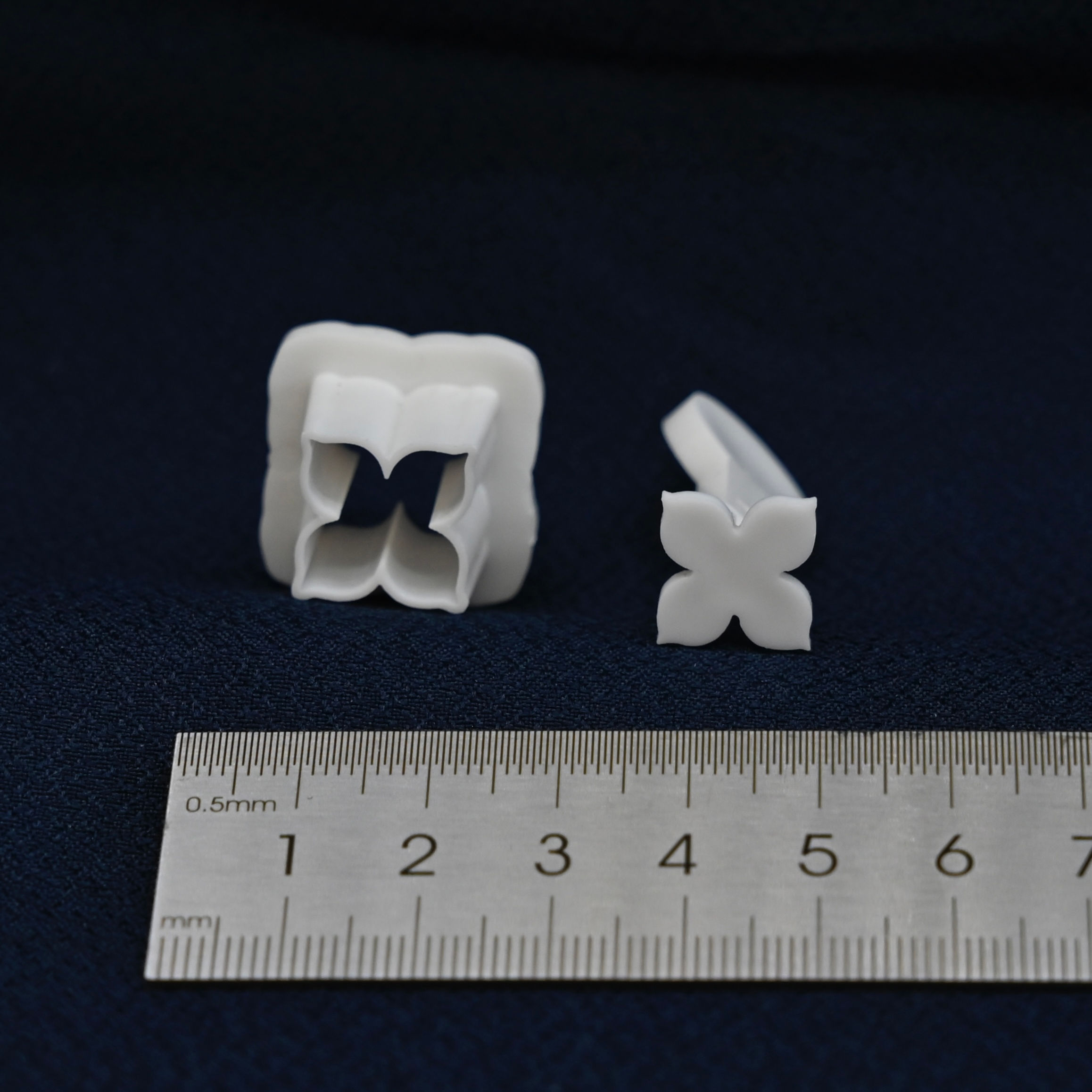 26:柿の蔕（大）