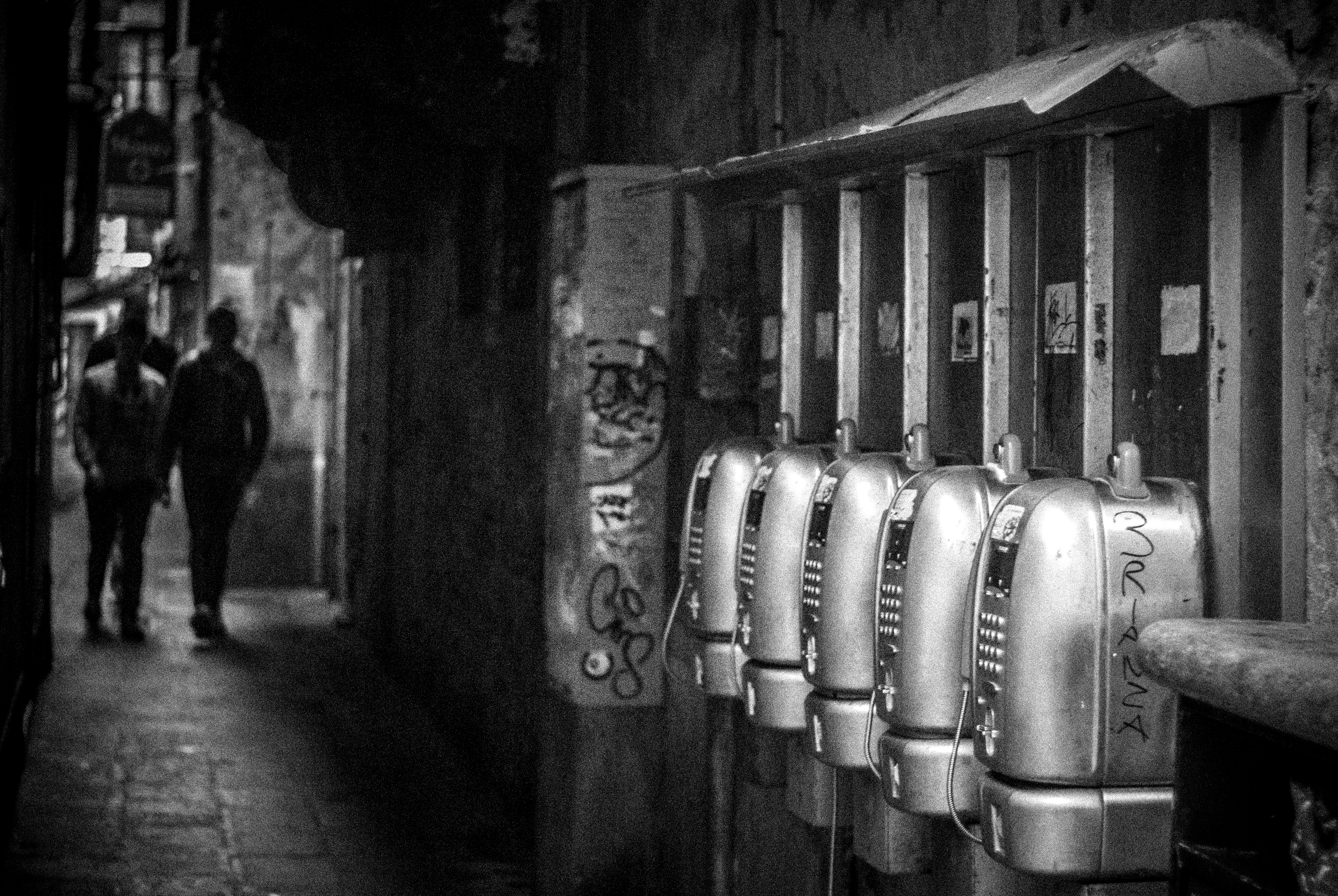 Téléphones Rouges