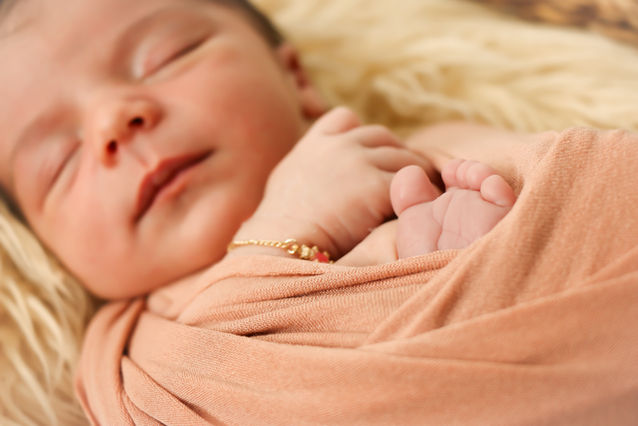 Ruthie Cohen Photography. Photograph taken in Jerusalem, Israel. Family portrait Photography in Jerusalem