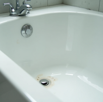 Expert Fiberglass Repairs for Bathtubs and Showers