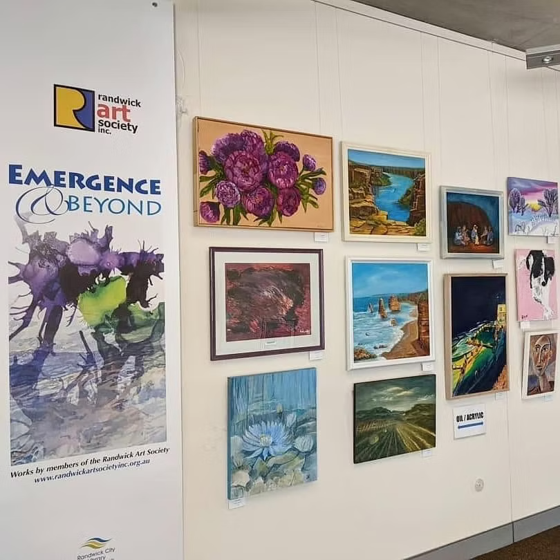 art hanging in Randwick Art Society