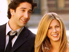 David Schwimmer Akui Pernah Saling Suka dengan Jennifer Aniston