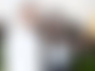 4 Selebritis Hollywood dengan Pasangan Triliuner