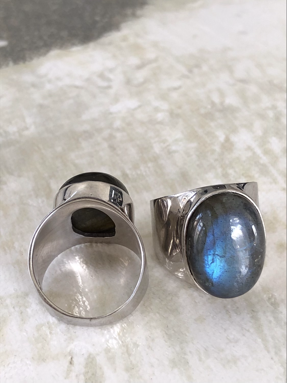 Thumbnail: Labradorite