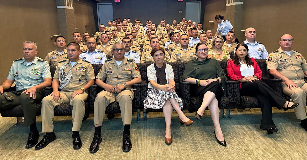 Embassy of Colombia Welcomes Officers of the Command and Staff Course 