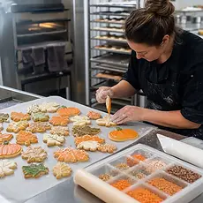custom-decorated-cookies-icing-havre-de-grace.webp