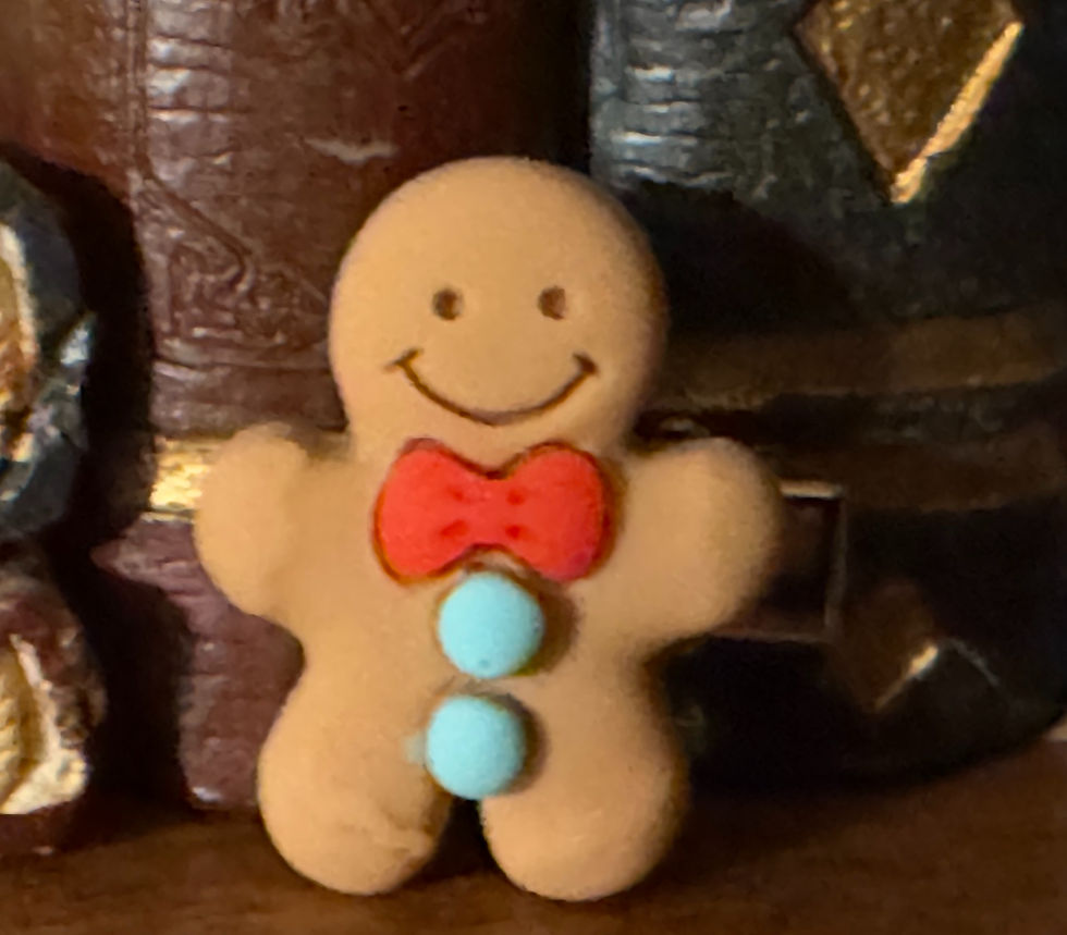 Small Gingerbread Resin Hair Clip 1 Piece