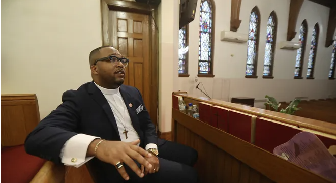 Pastor's dilemma after Tops massacre in Buffalo: Healing a neighborhood split by grief and relief