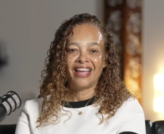 Screen Shot 2025-04-21 at 11.56_edited.jpg