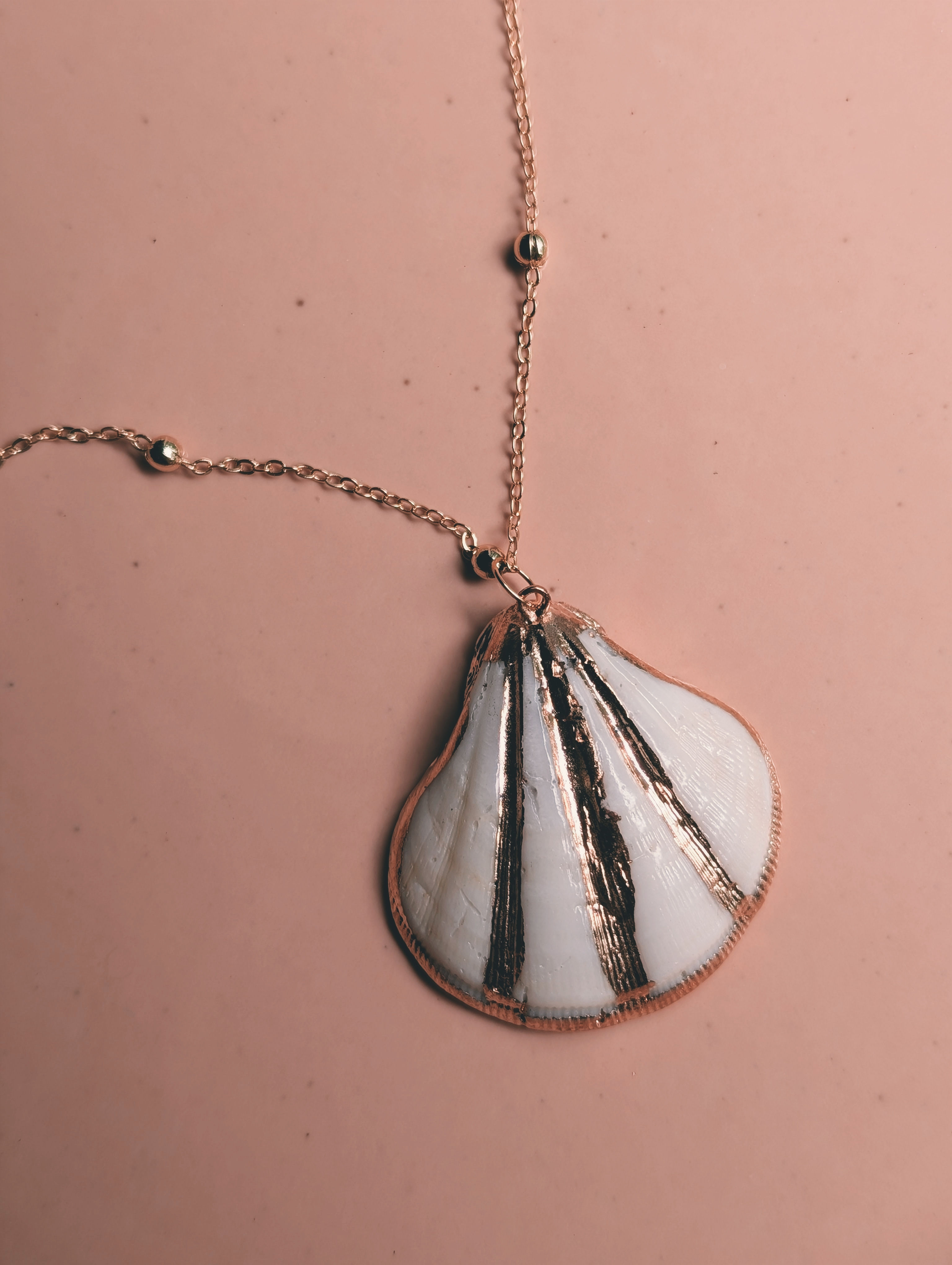beachy necklace