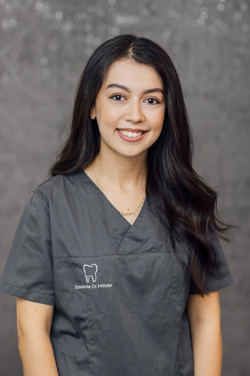 zahnaerztedrmaetzler_team_aseguelcolak.jpg