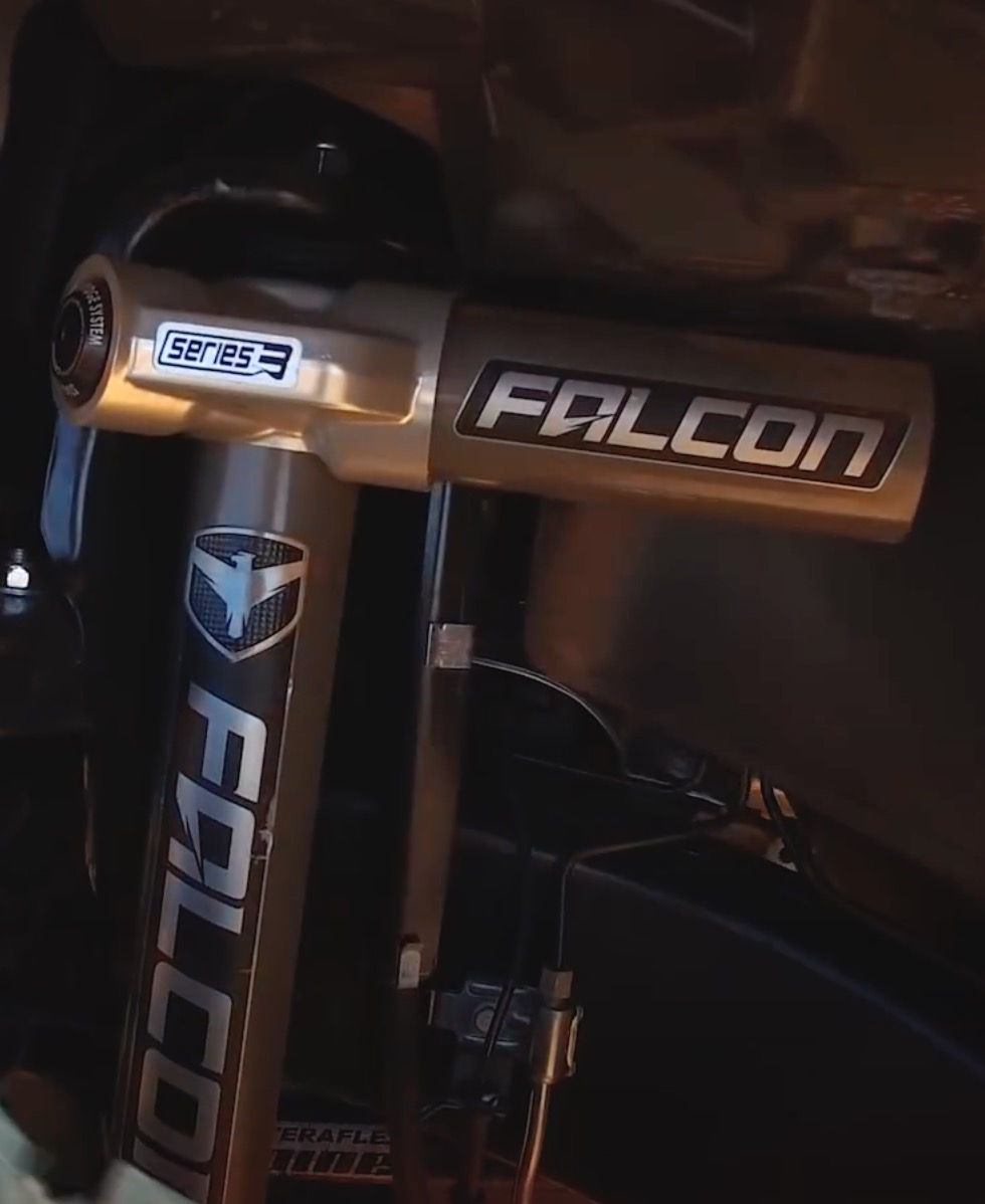 Miniature : 4 AMORTISSEURS FALCON 3.3 REGLABLES WRANGLER JK 1,5-2,5¨