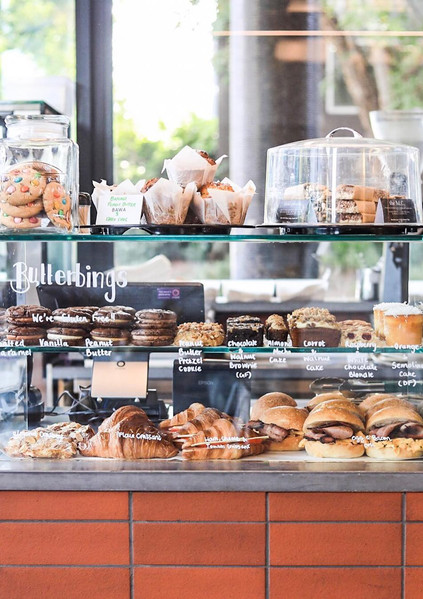 bawa-cafe-cake-cabinet.jpeg