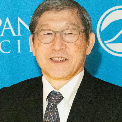髙田ヘンリー