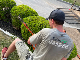 5 Tips for Finding a Landscaper in Southlake, Tx