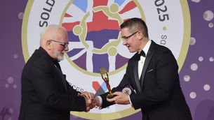 Dr David Trotman receiving his Lifetime Achievement at the 2025 Soldiering On Awards
