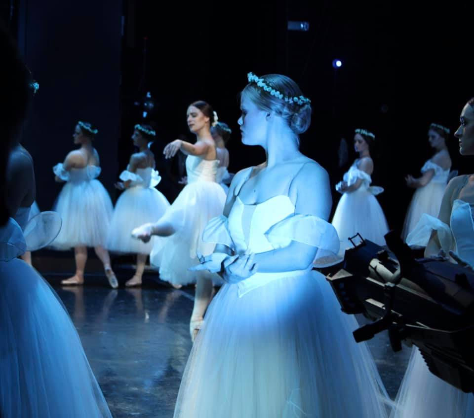Giselle (Michael West) 1