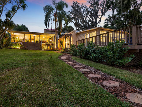 beautiful real estate twilight photographer in Pembroke pines