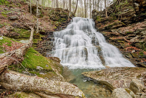 Upper portion of Hounds Run Falls