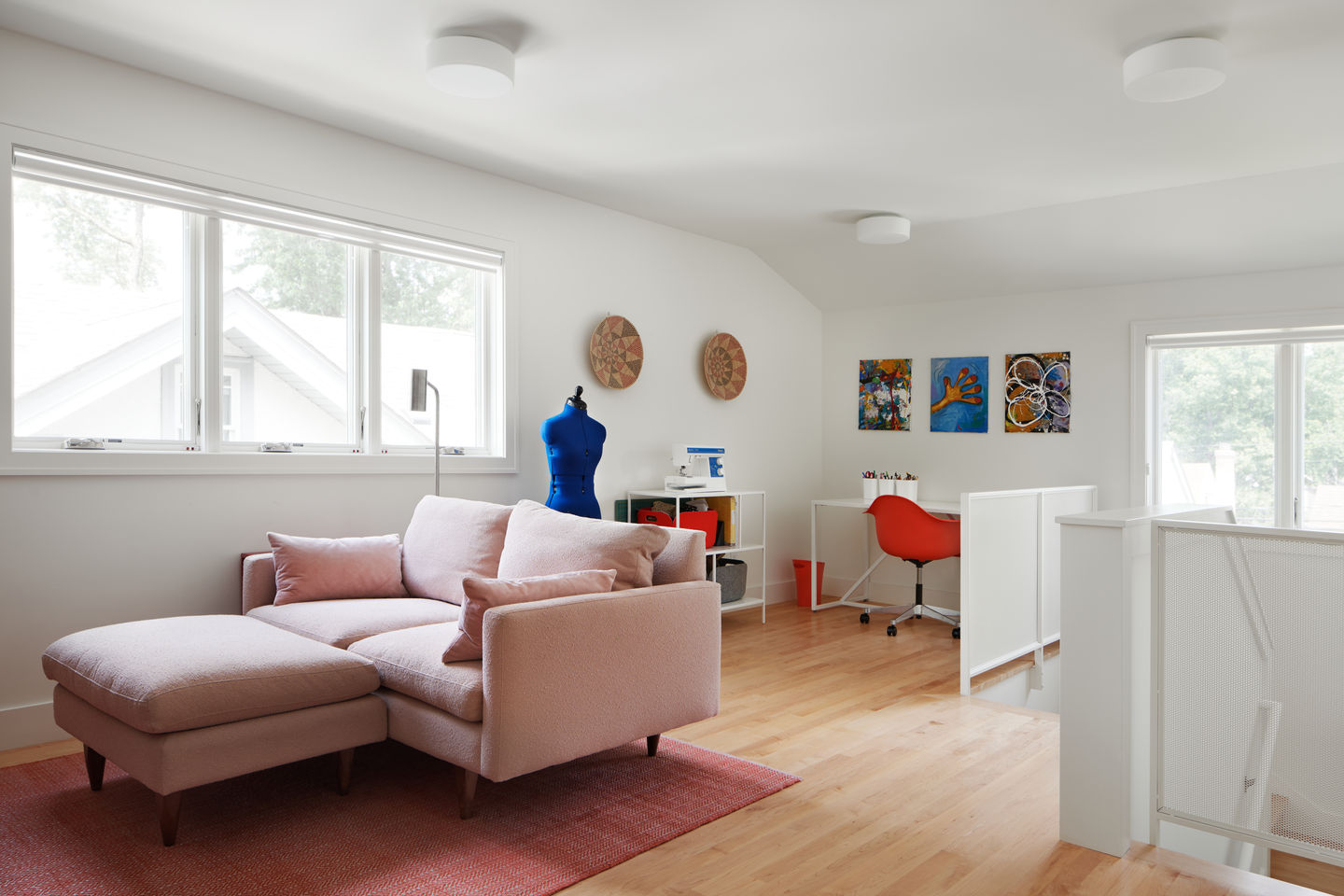 13_RoundThree_CrowResidence_Upstairs_DSC4788.jpg