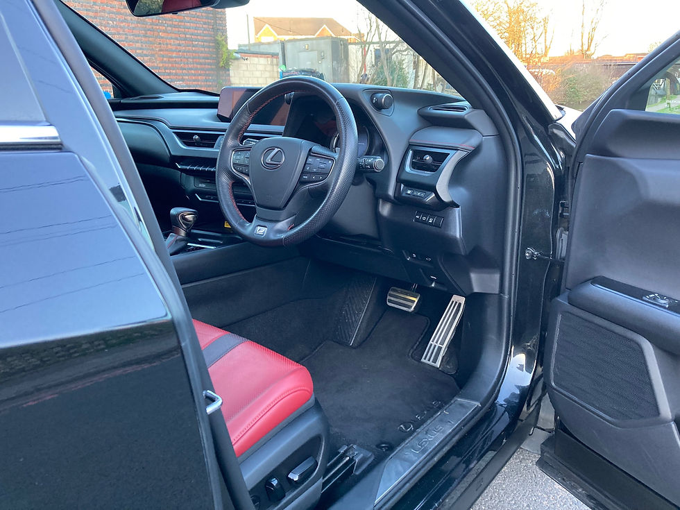 Thumbnail: Lexus UX250h Premium Plus